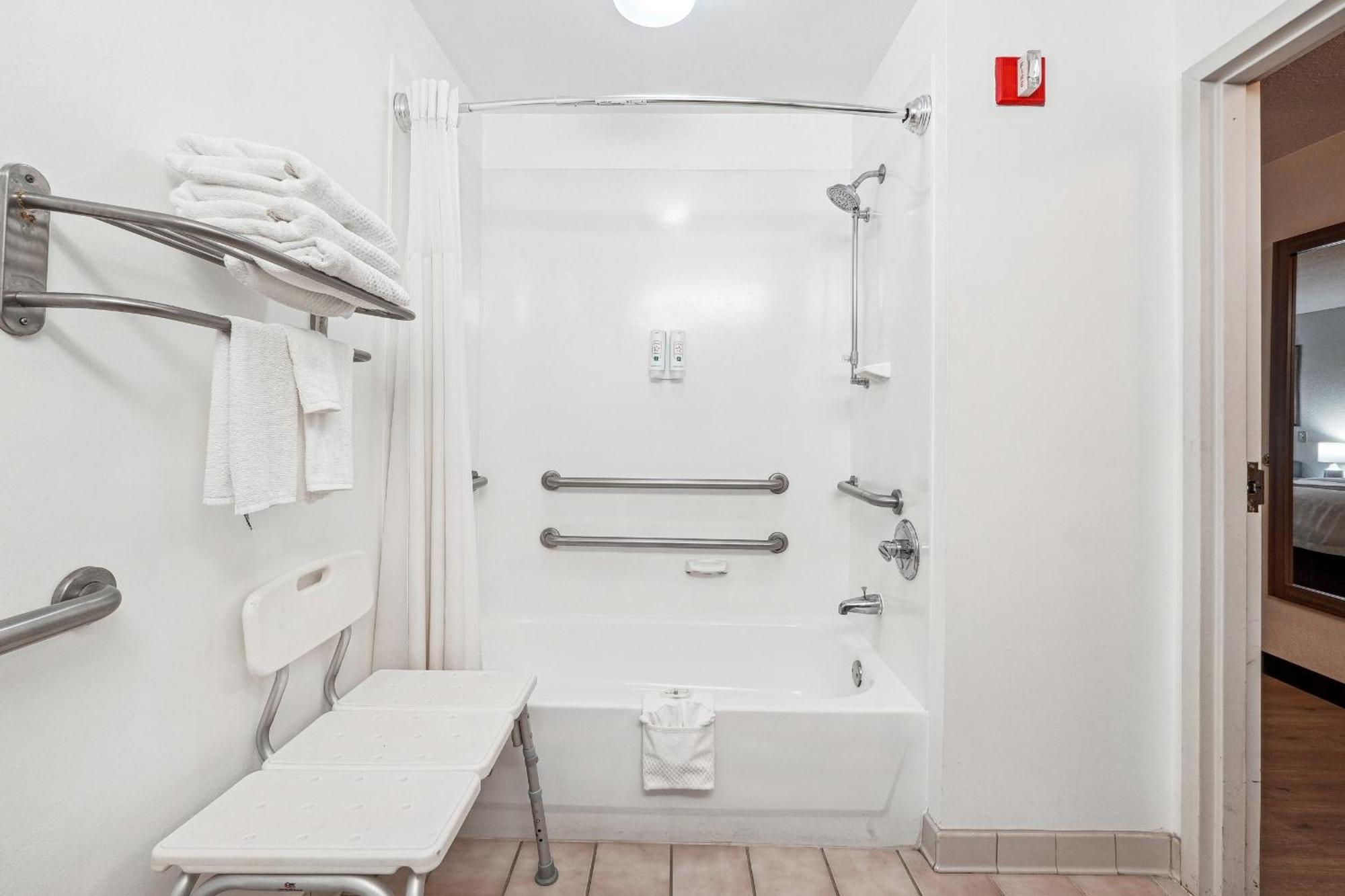 Quality Inn & Suites Dawsonville Esterno foto