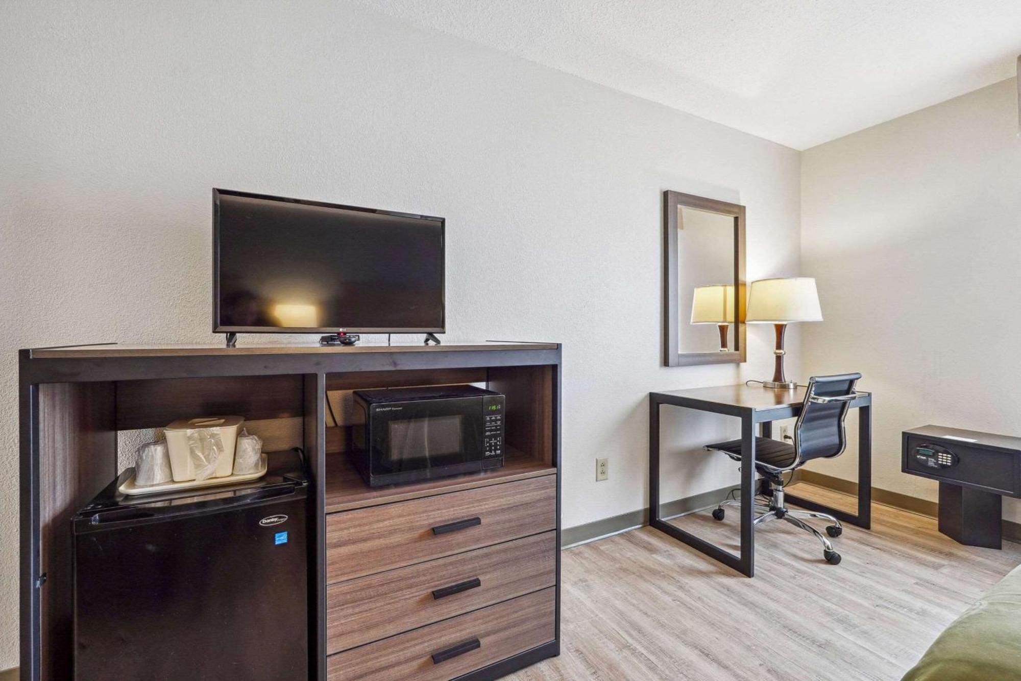 Quality Inn & Suites Dawsonville Esterno foto