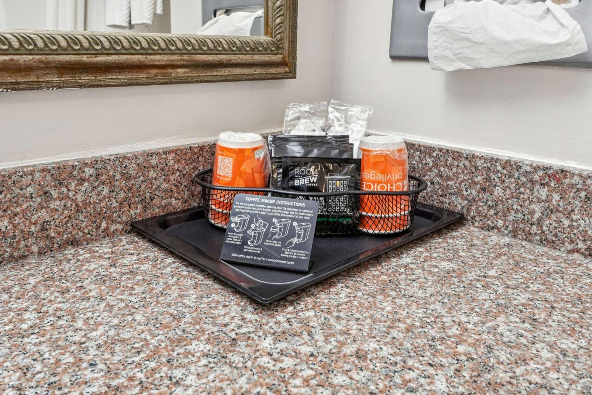 Quality Inn & Suites Dawsonville Esterno foto