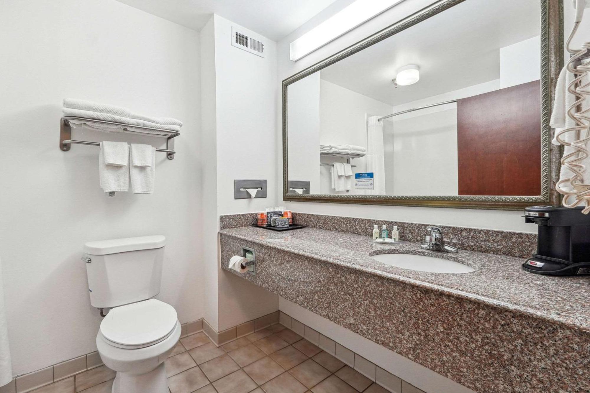 Quality Inn & Suites Dawsonville Esterno foto