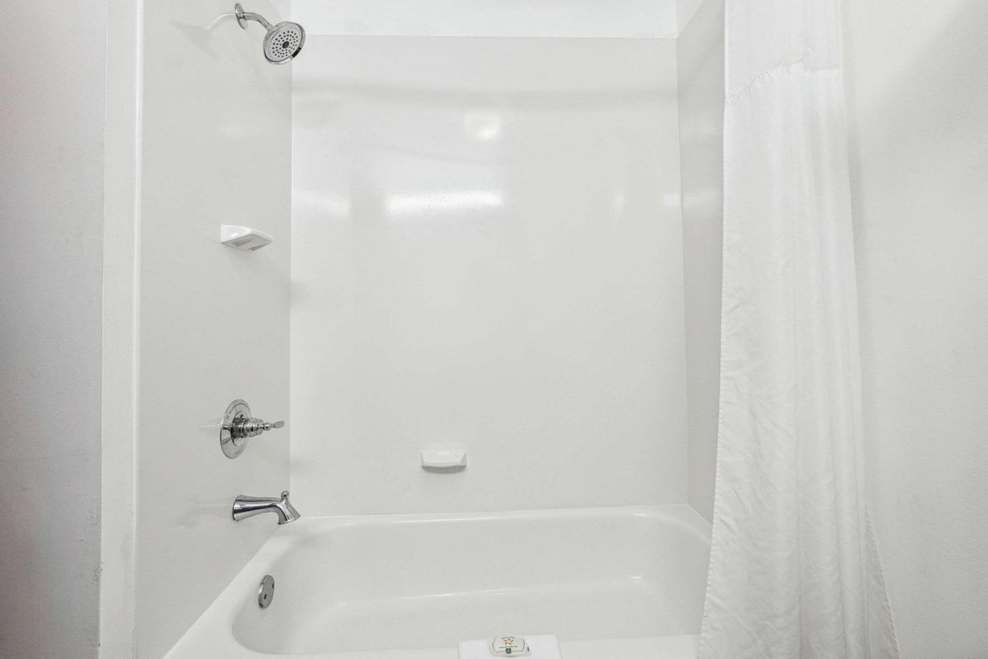 Quality Inn & Suites Dawsonville Esterno foto